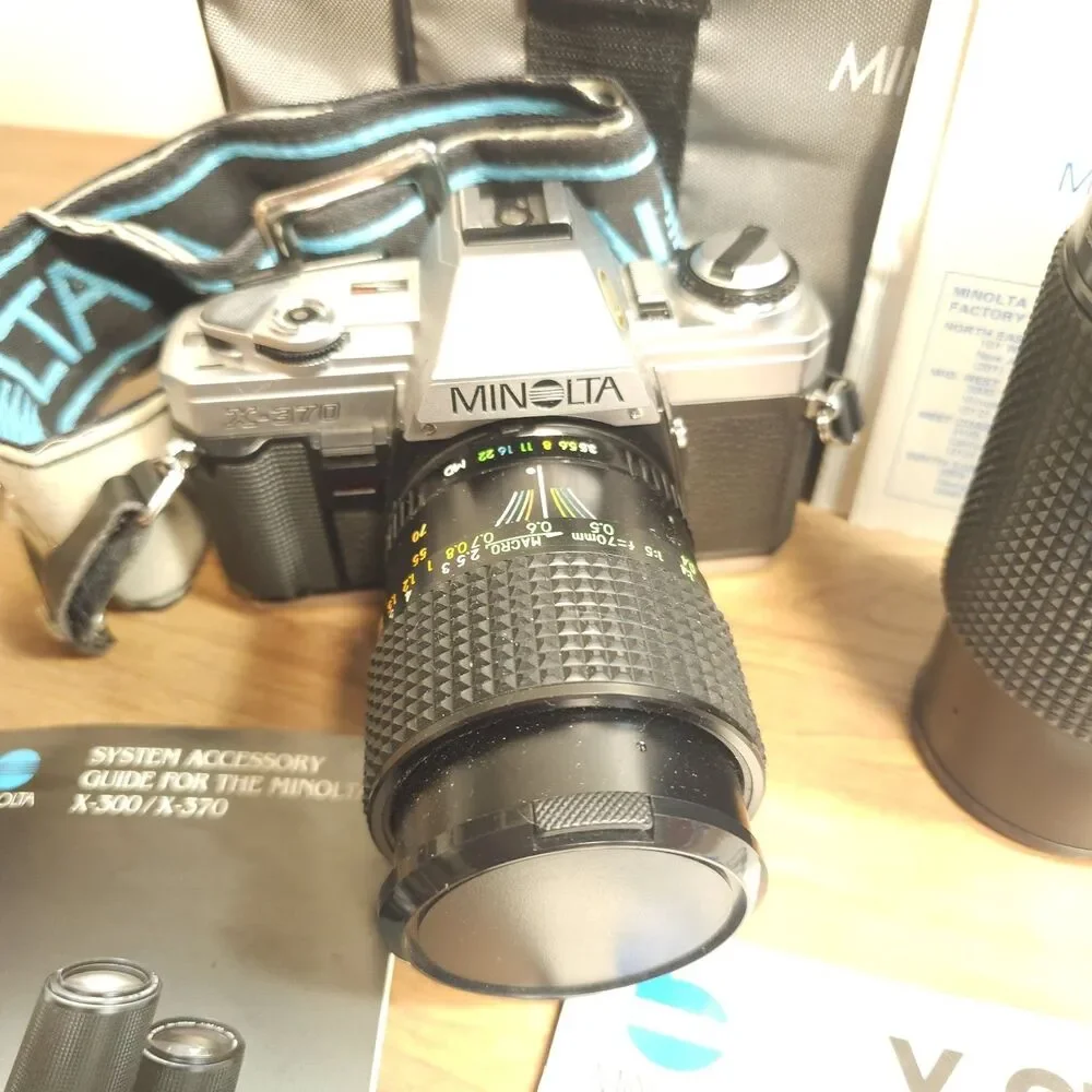 Vintage Minolta X-370 35mm SLR Camera w/2-lens, 28-70mm, 70-210 mm,Vivitar Flash